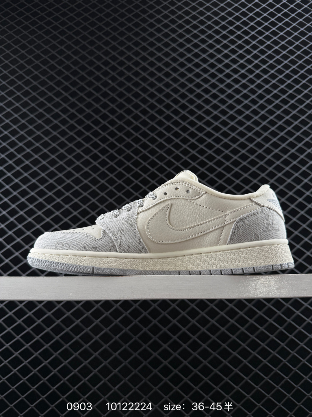 Nike Air Jordan 1 x Travis Scott AJ1